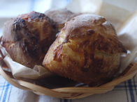 もちきびとチーズのチャバタ